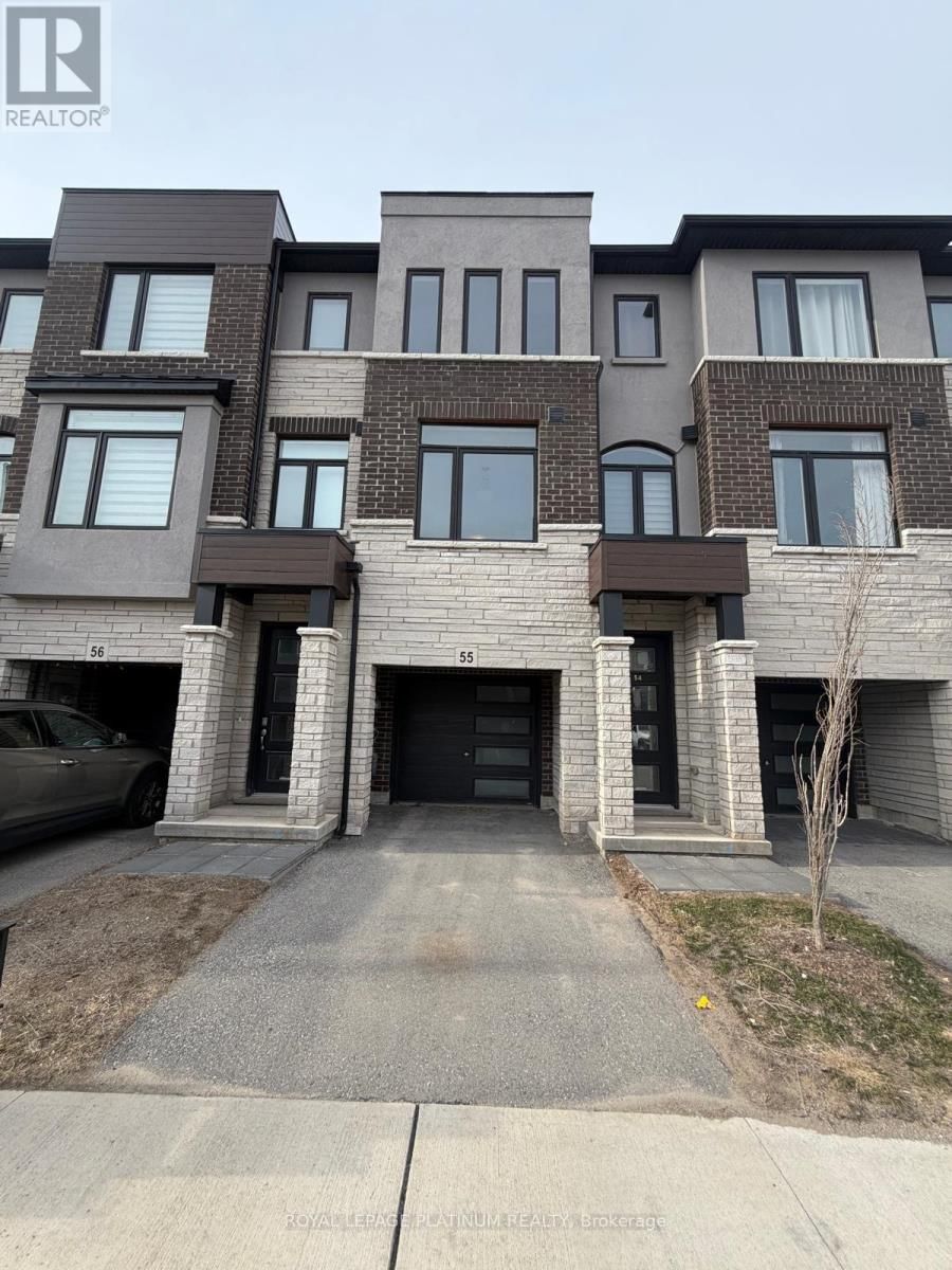 55 - 290 EQUESTRIAN WAY Image 1