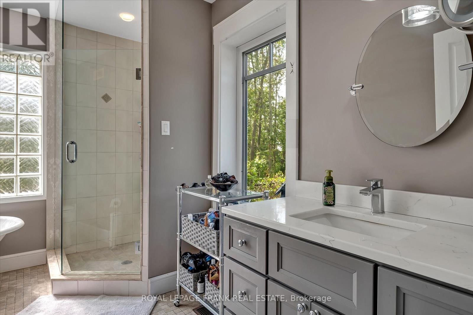 1898 LAKEHURST ROAD Image 26