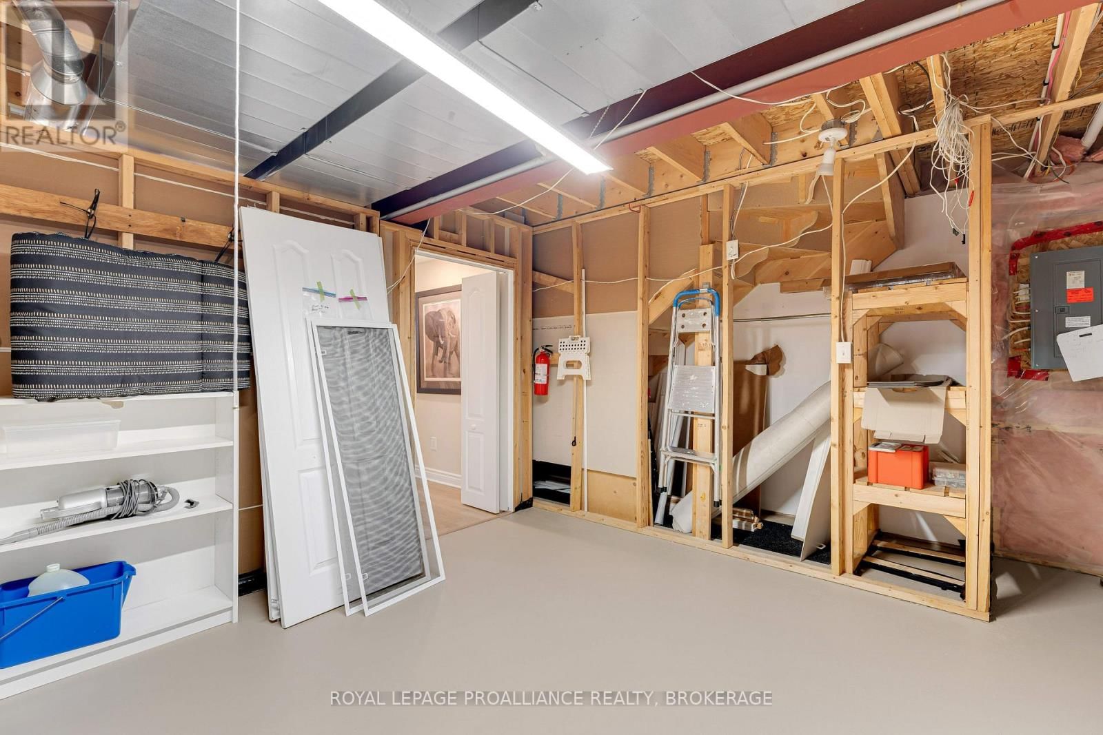 137 ELLESMEER AVENUE Image 31