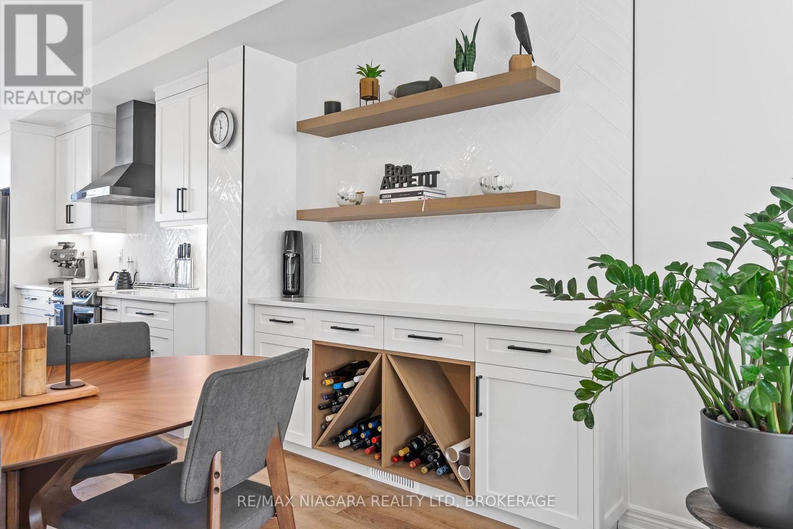 11 WALTERS LANE Image 11