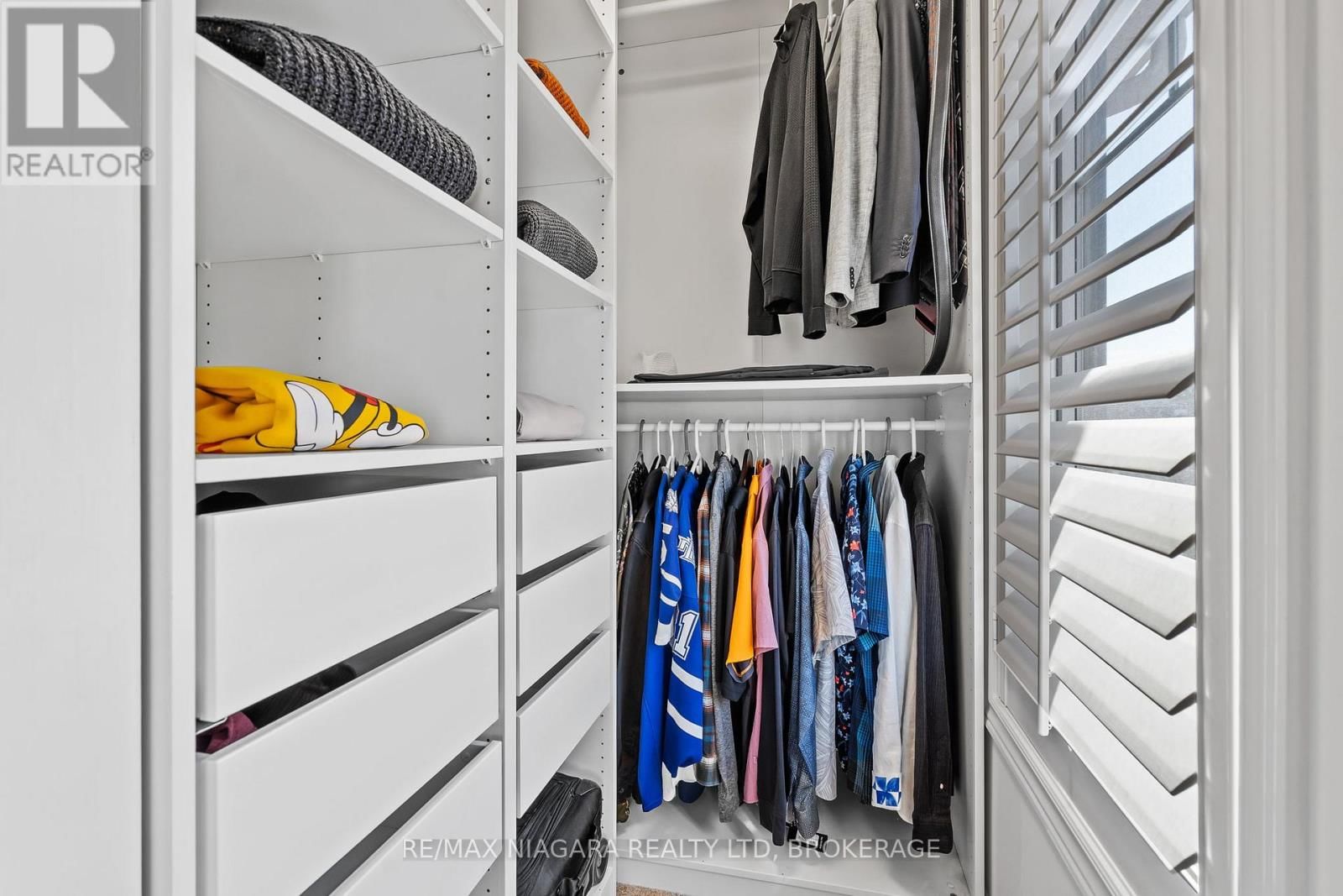 11 WALTERS LANE Image 19