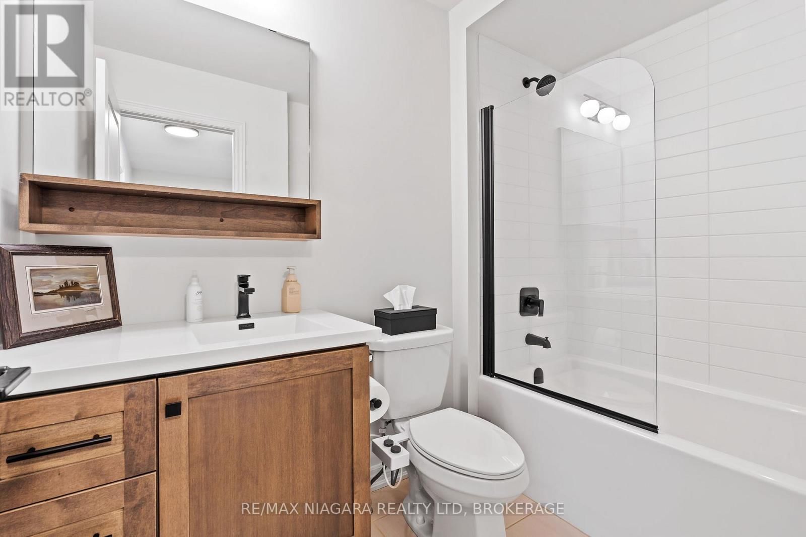 11 WALTERS LANE Image 24