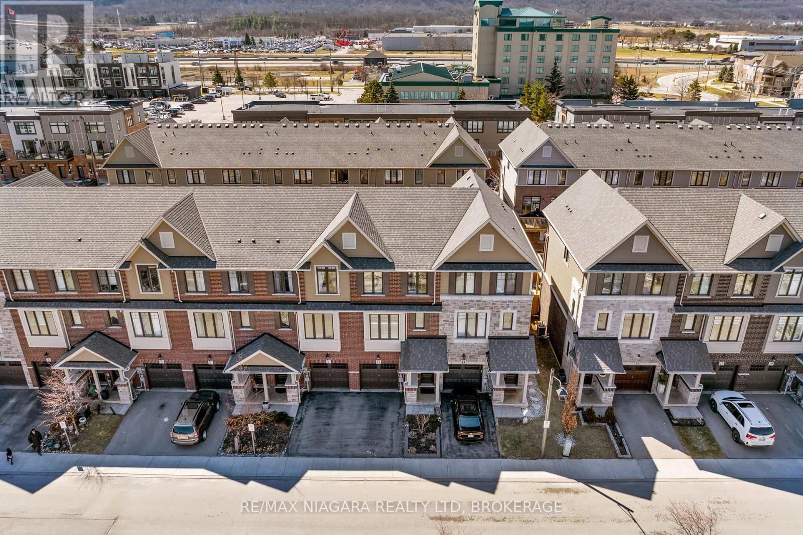 11 WALTERS LANE Image 30