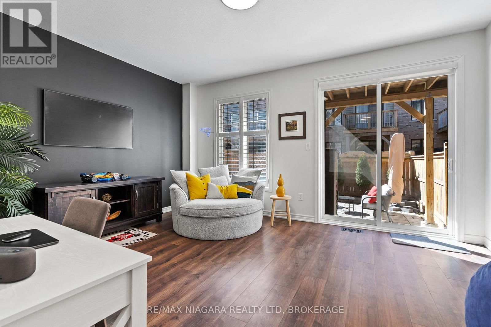 11 WALTERS LANE Image 4