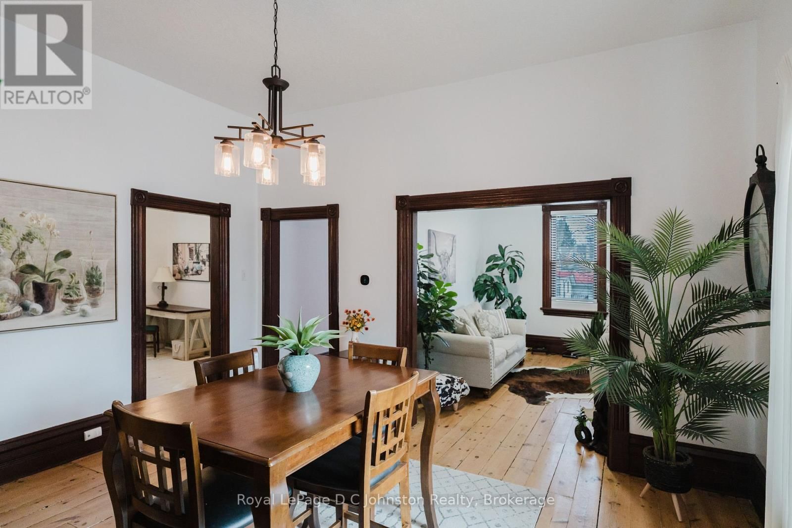 SW - 83 3RD STREET Image 18