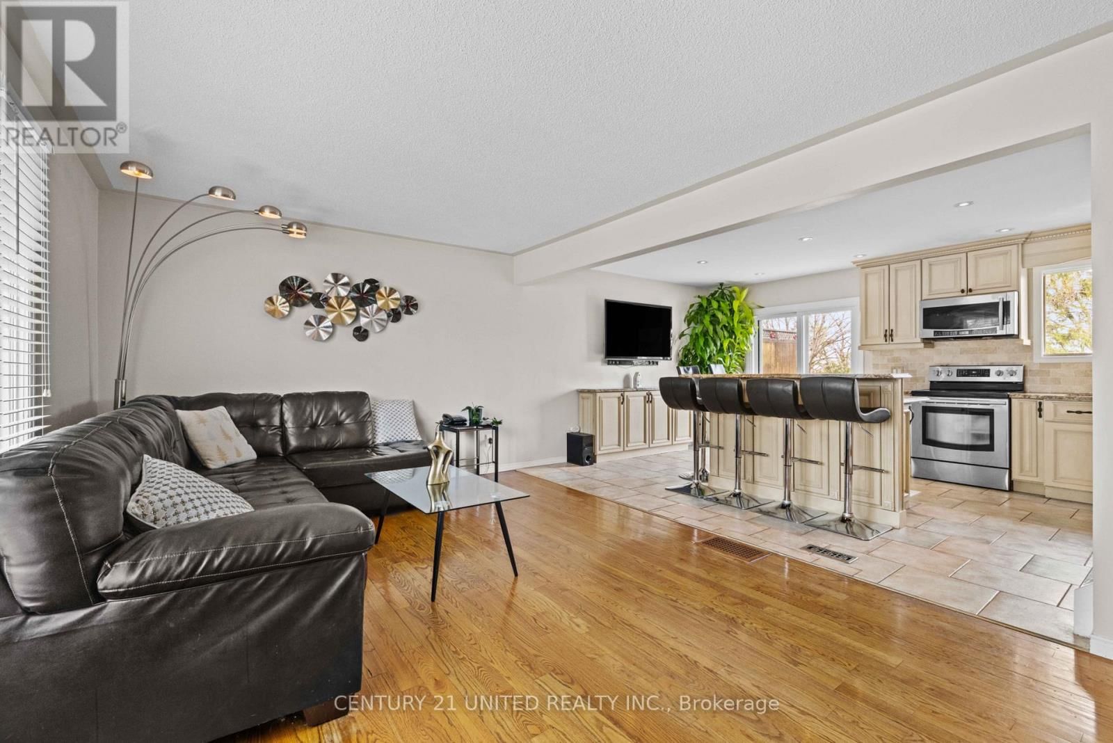 2252 DENURE DRIVE Image 16