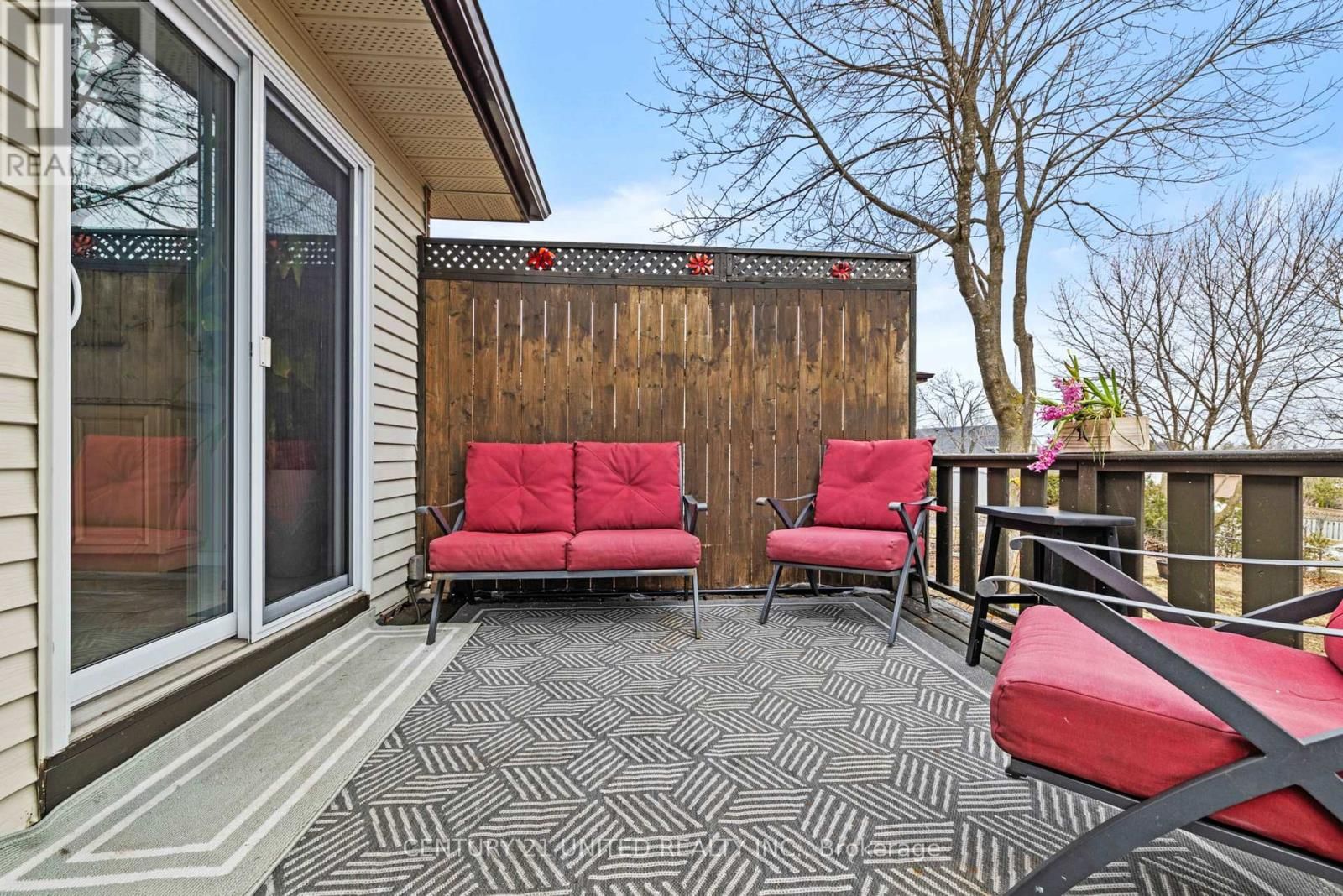 2252 DENURE DRIVE Image 33