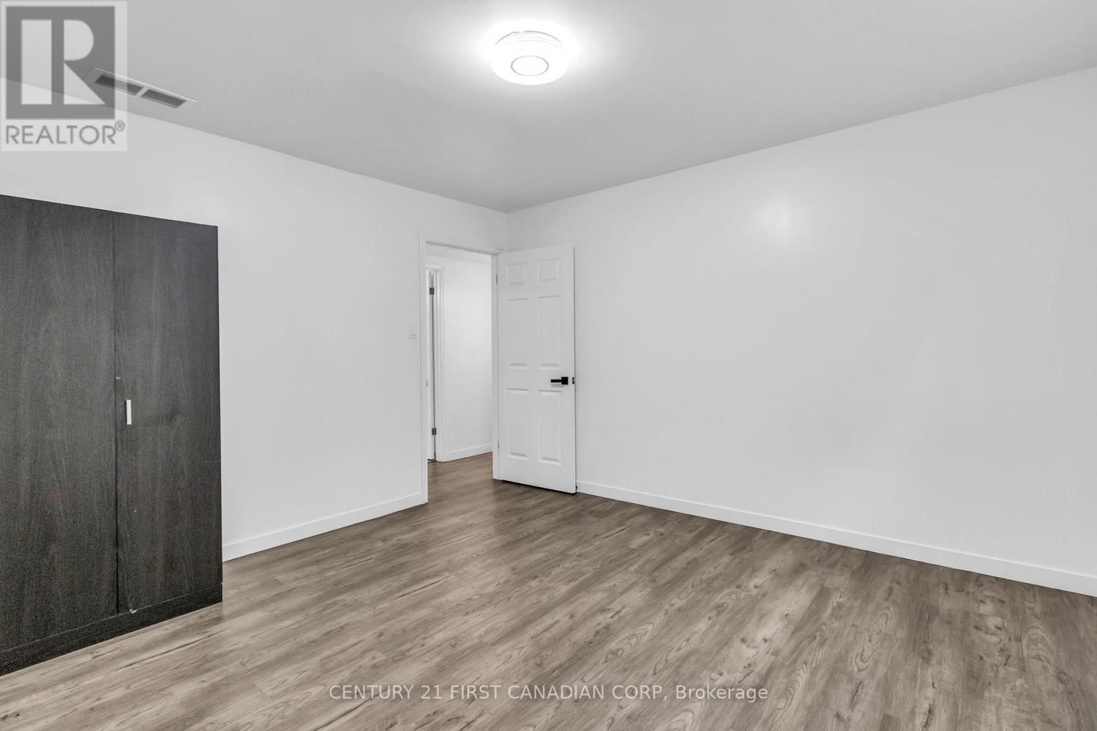 132 JENSEN ROAD Image 8