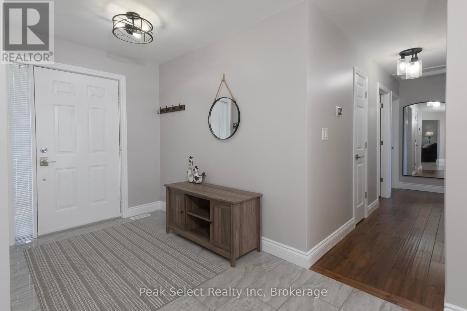 12 MEADOWRIDGE DRIVE Image 7