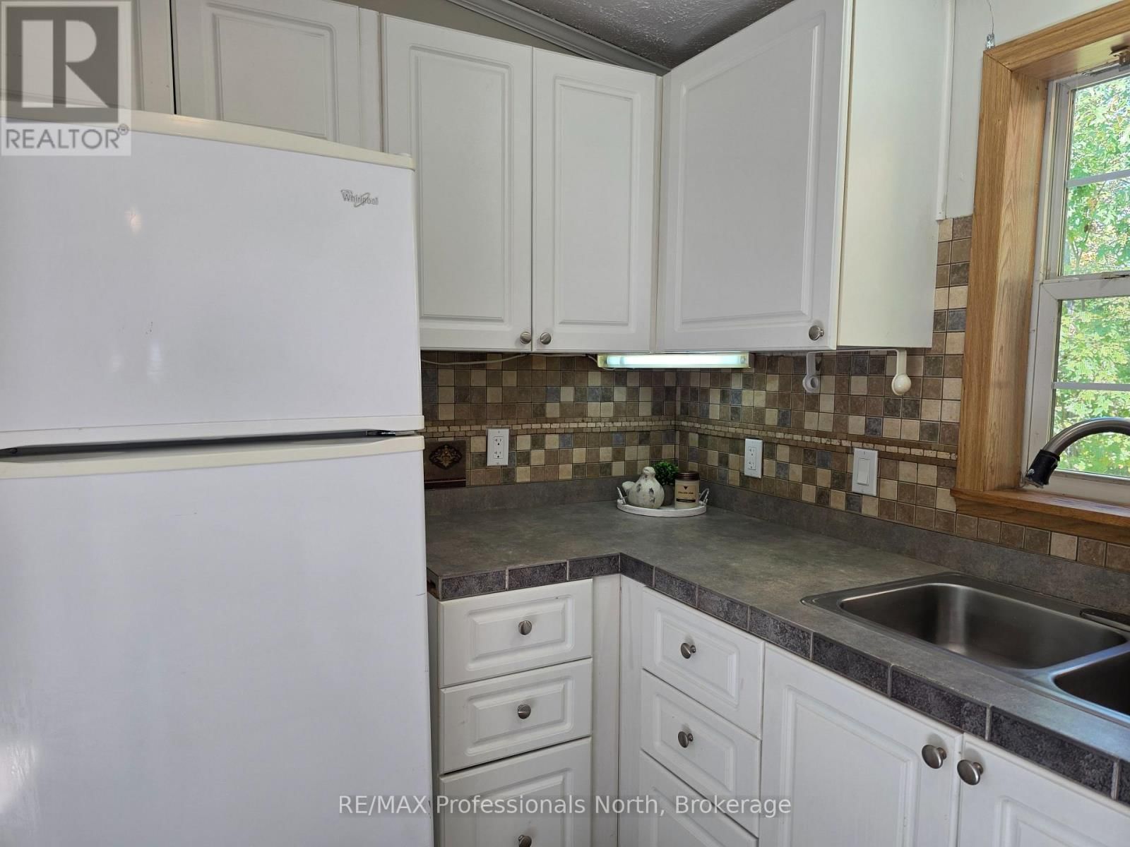 1013 SEVENTH LANE Image 13