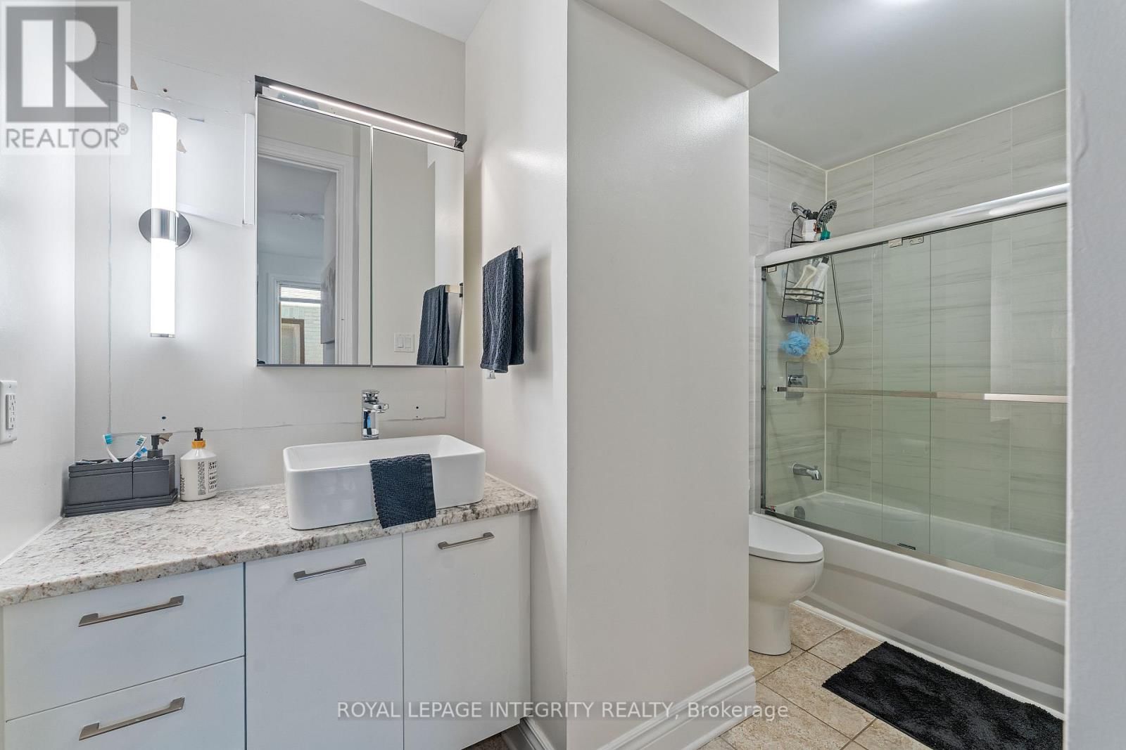 812 PETRA PRIVATE Image 28