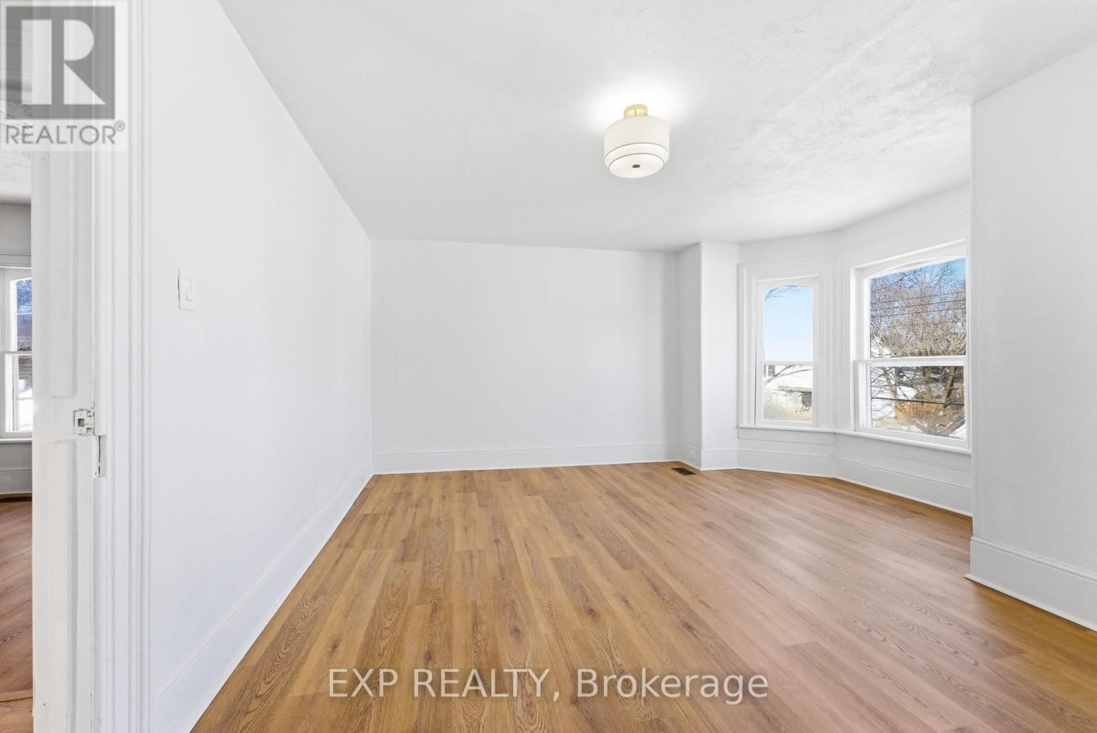 300 CHARLES STREET Image 18