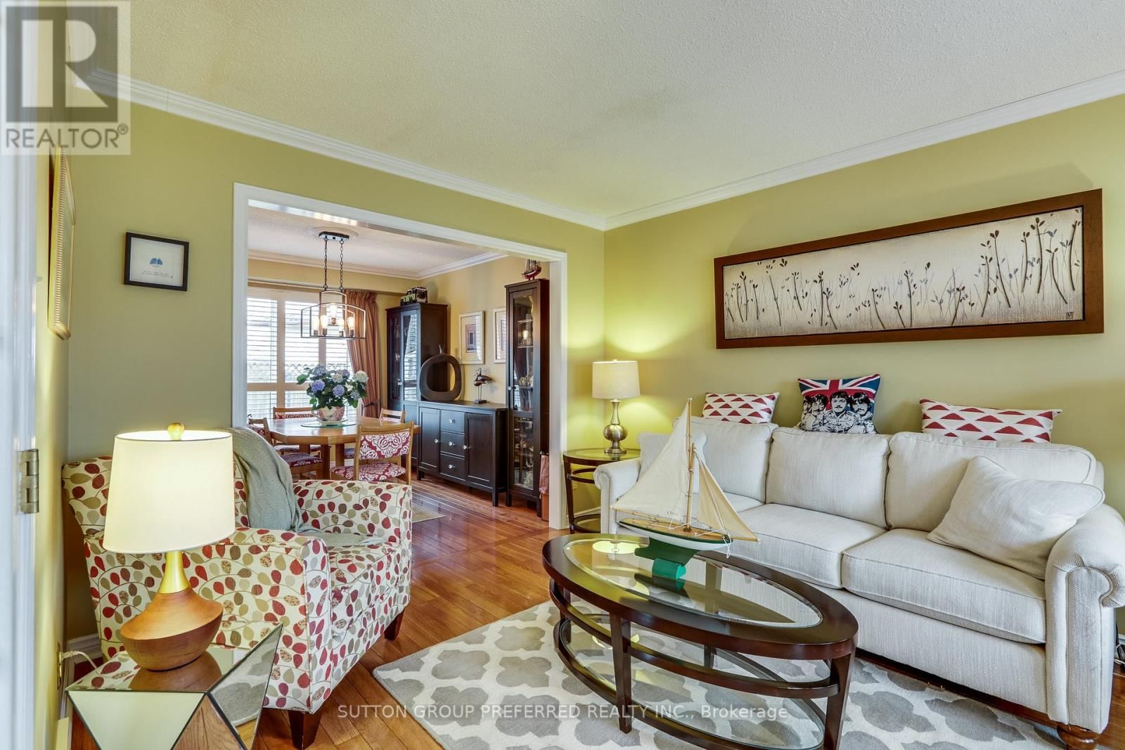 94 ASHBURY AVENUE Image 5