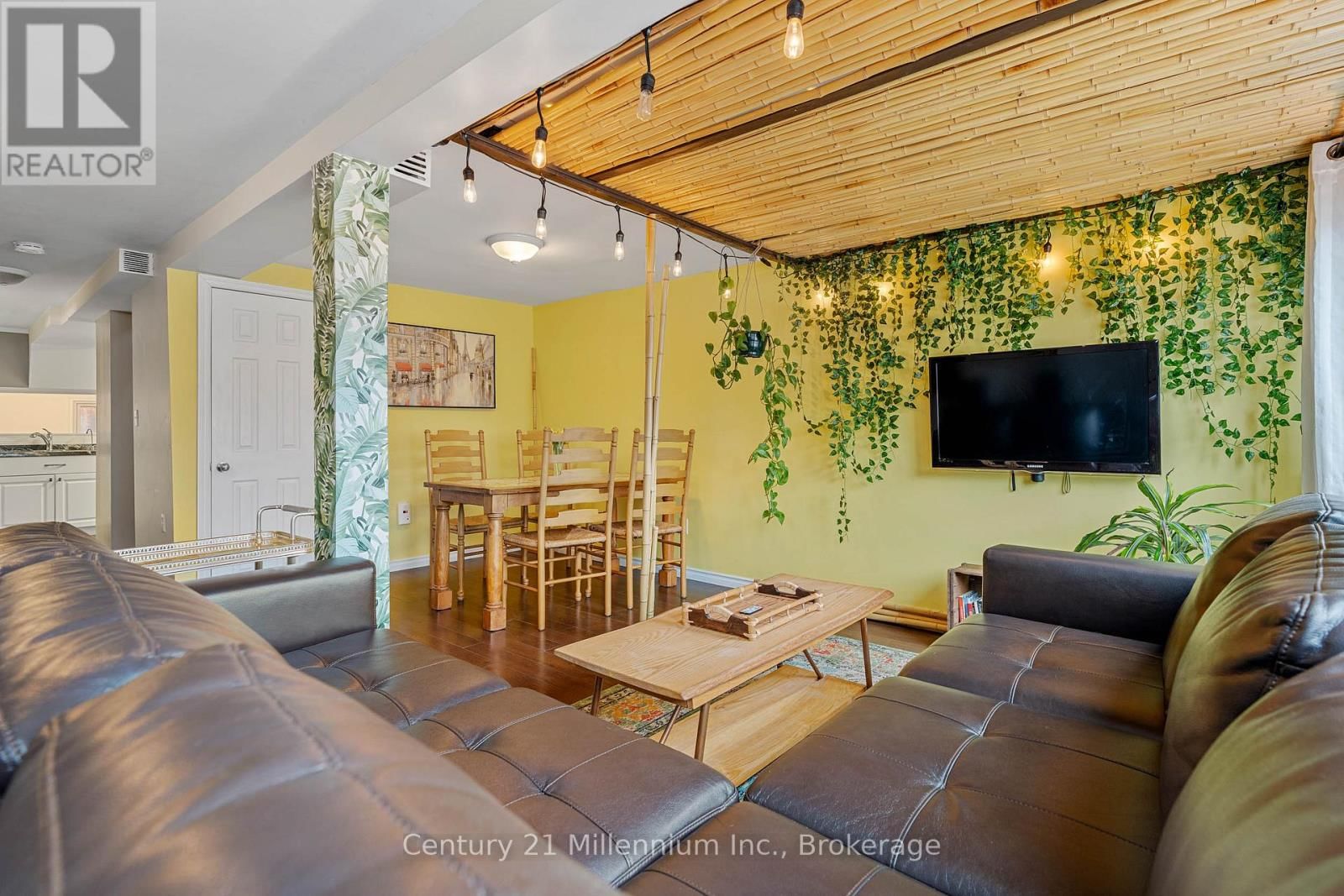 251 WILLIAM STREET Image 10