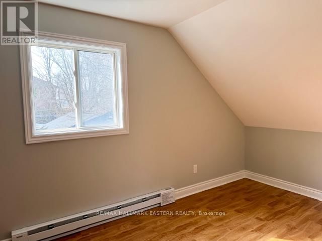 23 COLBOURNE STREET WEST Image 21