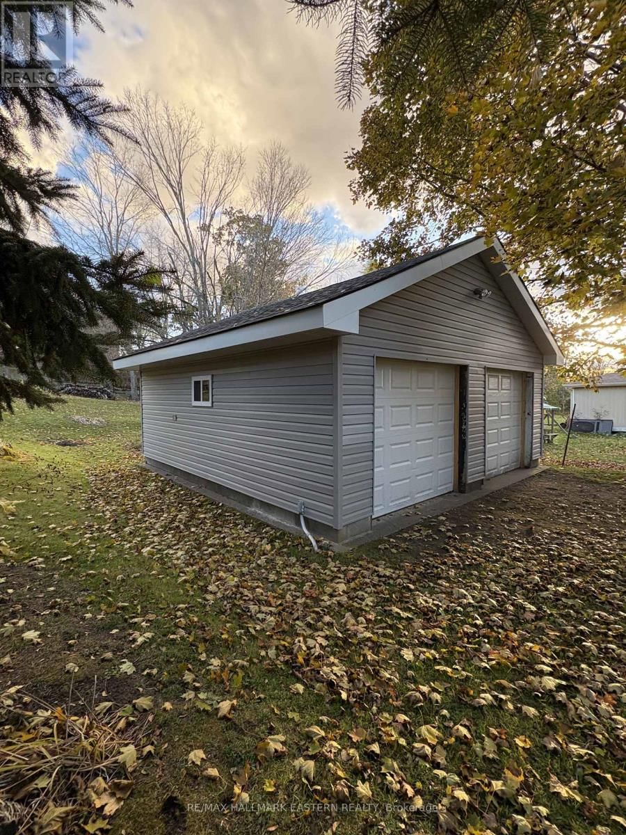 23 COLBOURNE STREET WEST Image 28