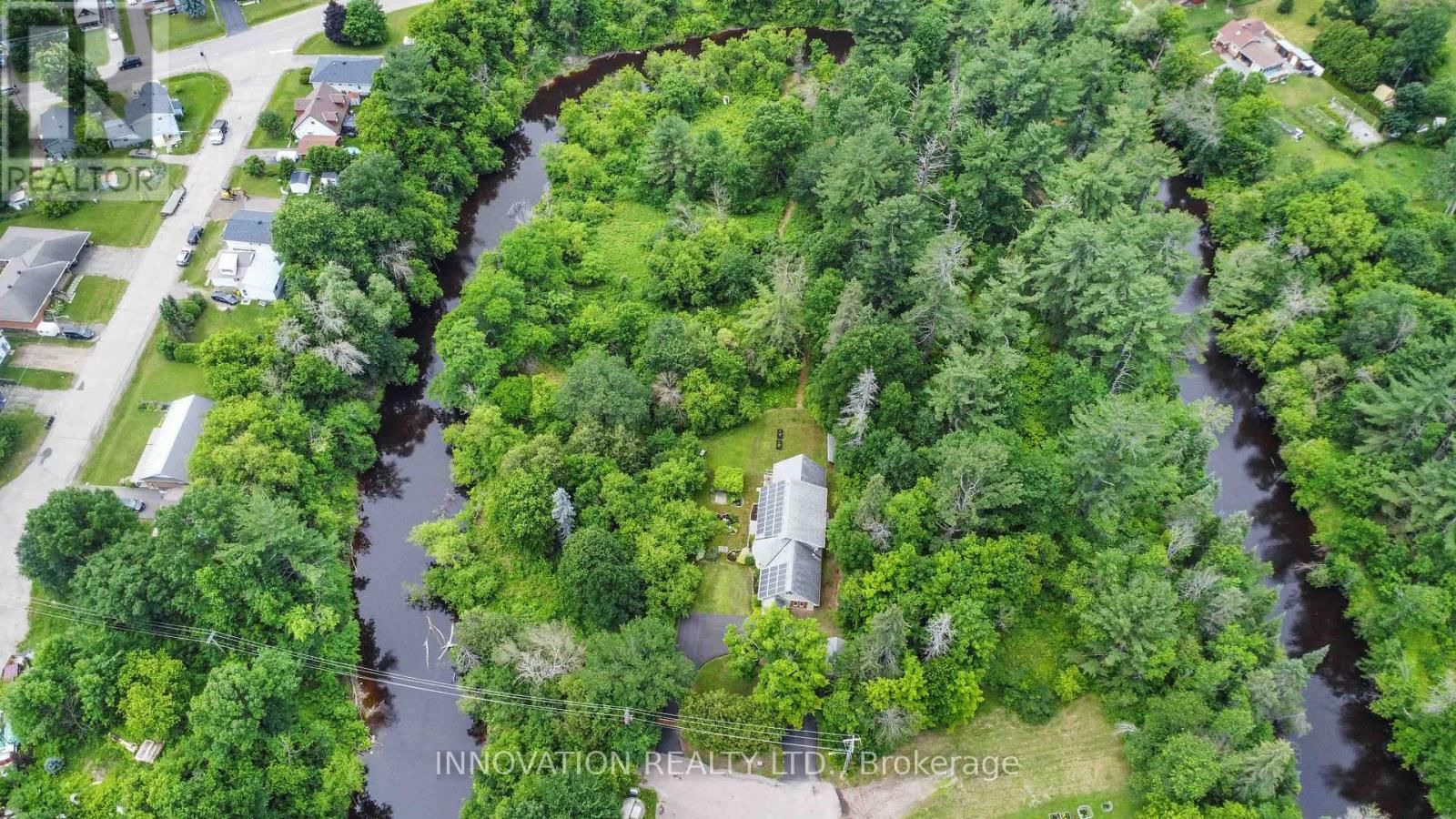 698 MOFFAT STREET Image 37