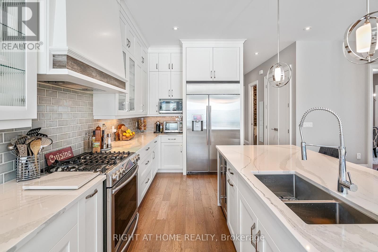 507 MISSISSAGUA STREET Image 19