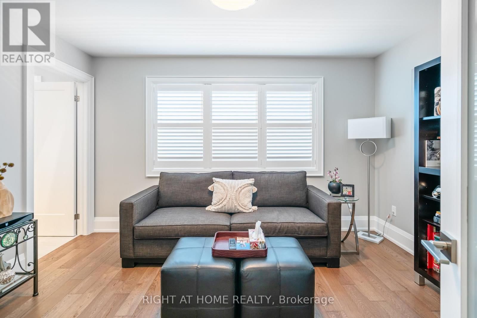 507 MISSISSAGUA STREET Image 32