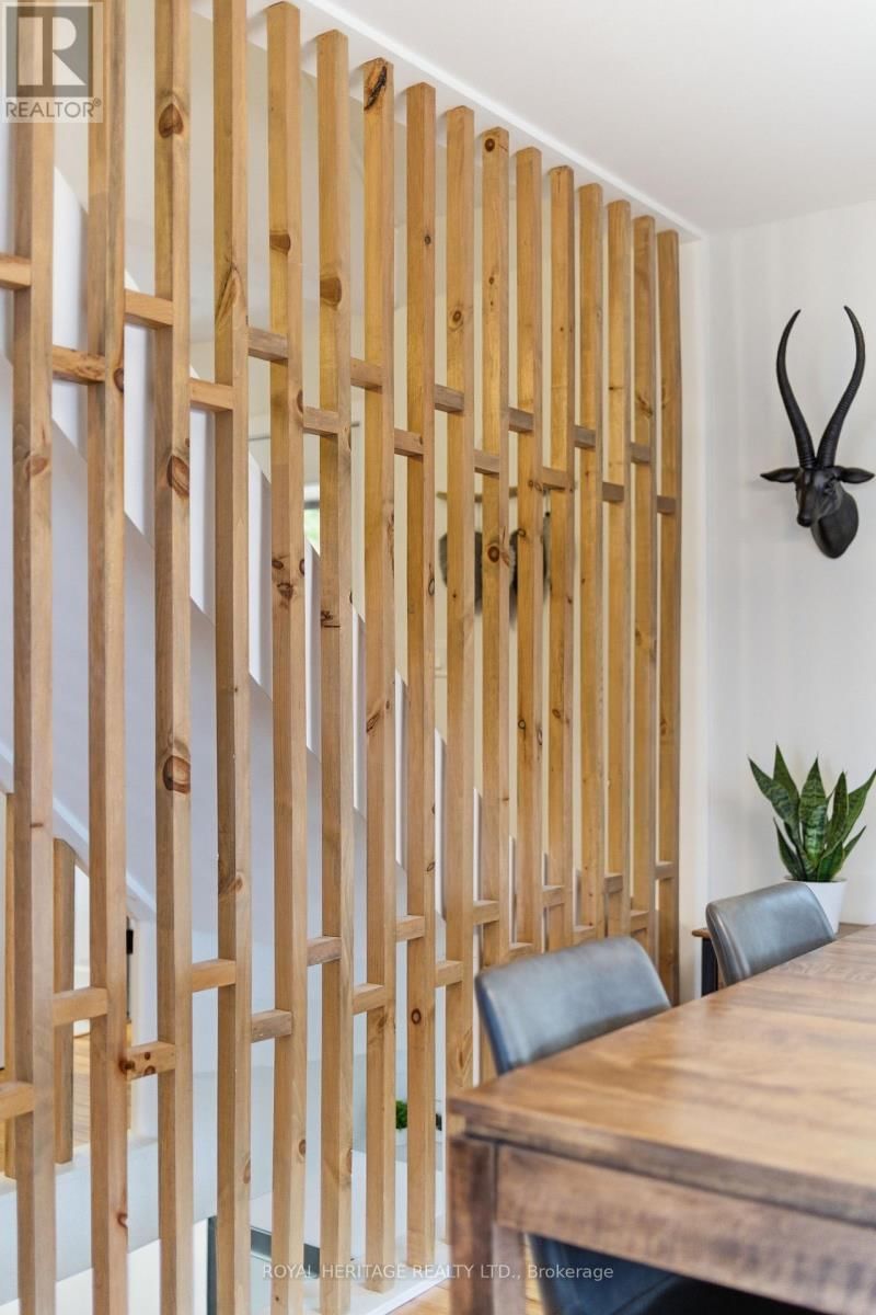 35 MIKEL AVENUE Image 11