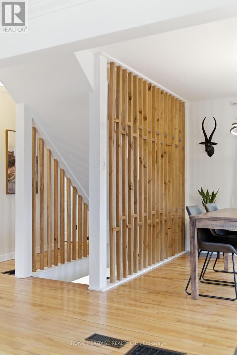 35 MIKEL AVENUE Image 13