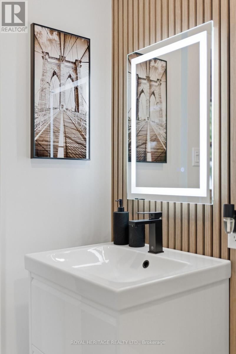 35 MIKEL AVENUE Image 25