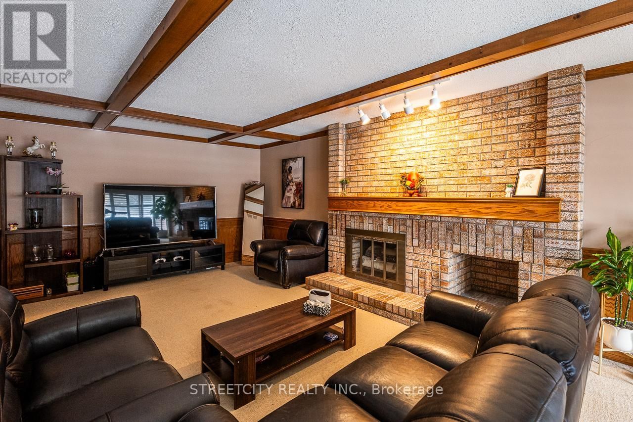 397 GRANGEOVER COURT Image 13