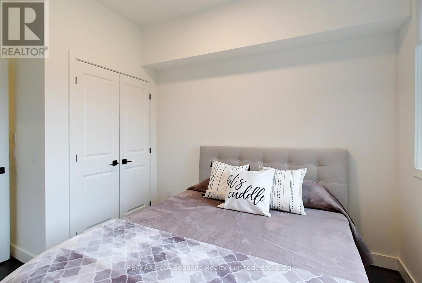 107 - 12 BEAUSOLEIL LANE Image 23