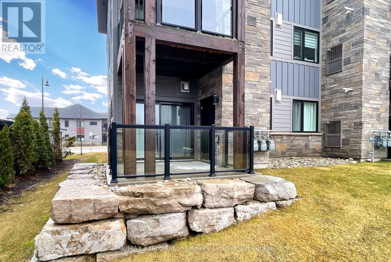 107 - 12 BEAUSOLEIL LANE Image 4