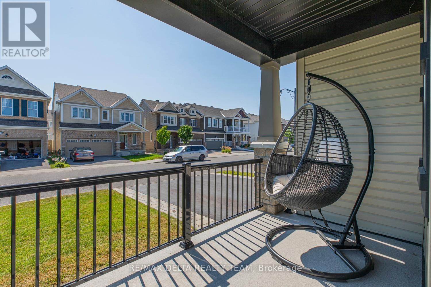 751 DEVARIO CRESCENT Image 43