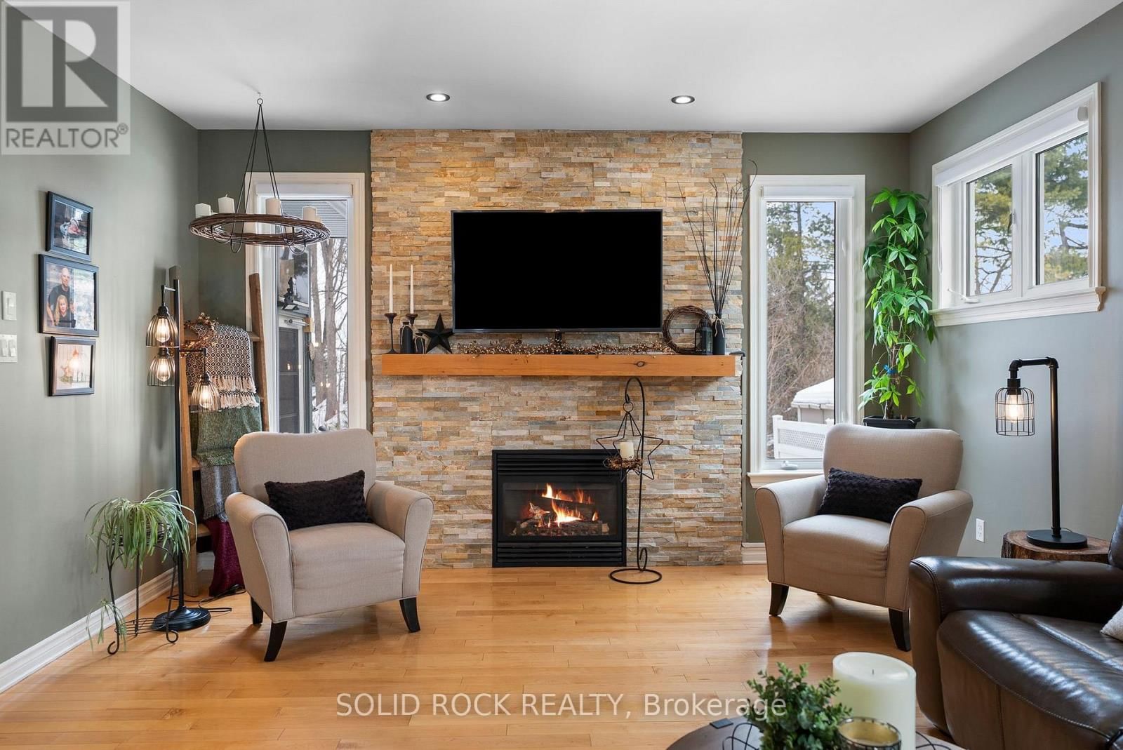 182 ARTHUR STREET Image 12