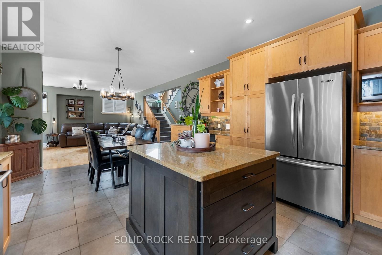 182 ARTHUR STREET Image 16