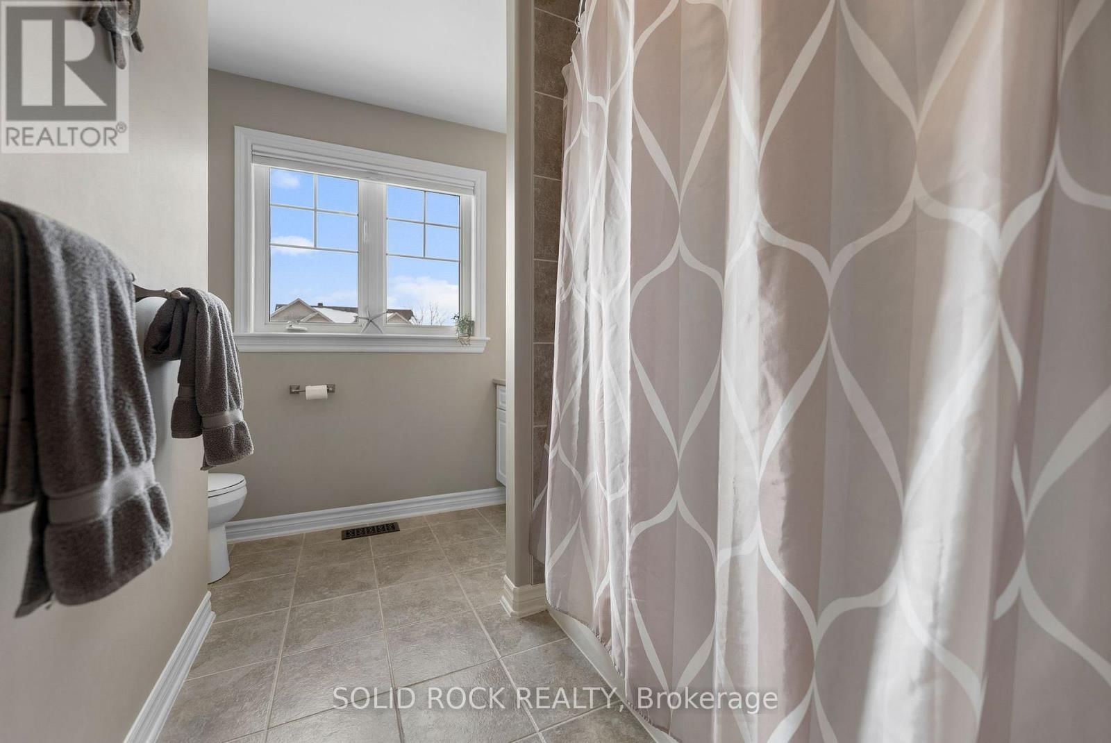 182 ARTHUR STREET Image 22