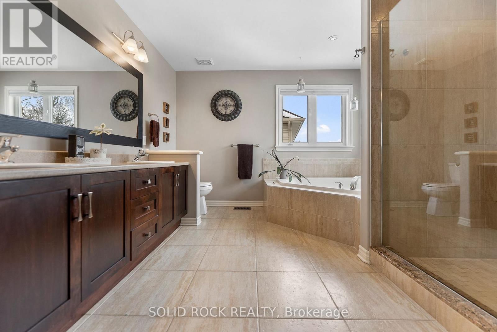 182 ARTHUR STREET Image 29