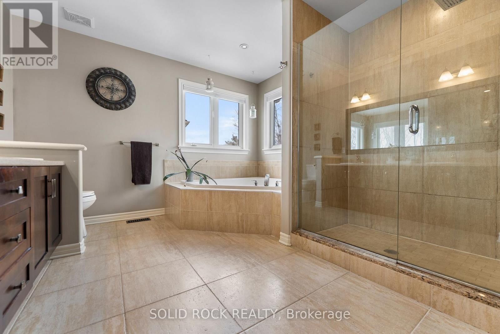 182 ARTHUR STREET Image 31