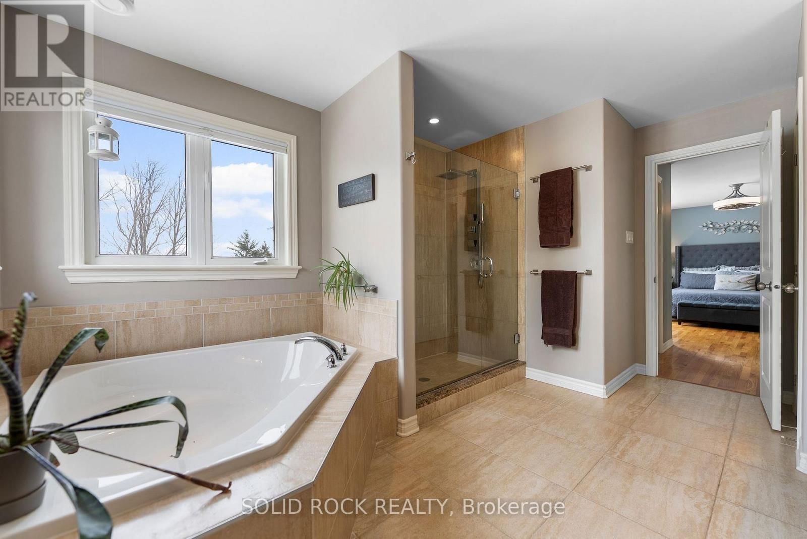 182 ARTHUR STREET Image 33