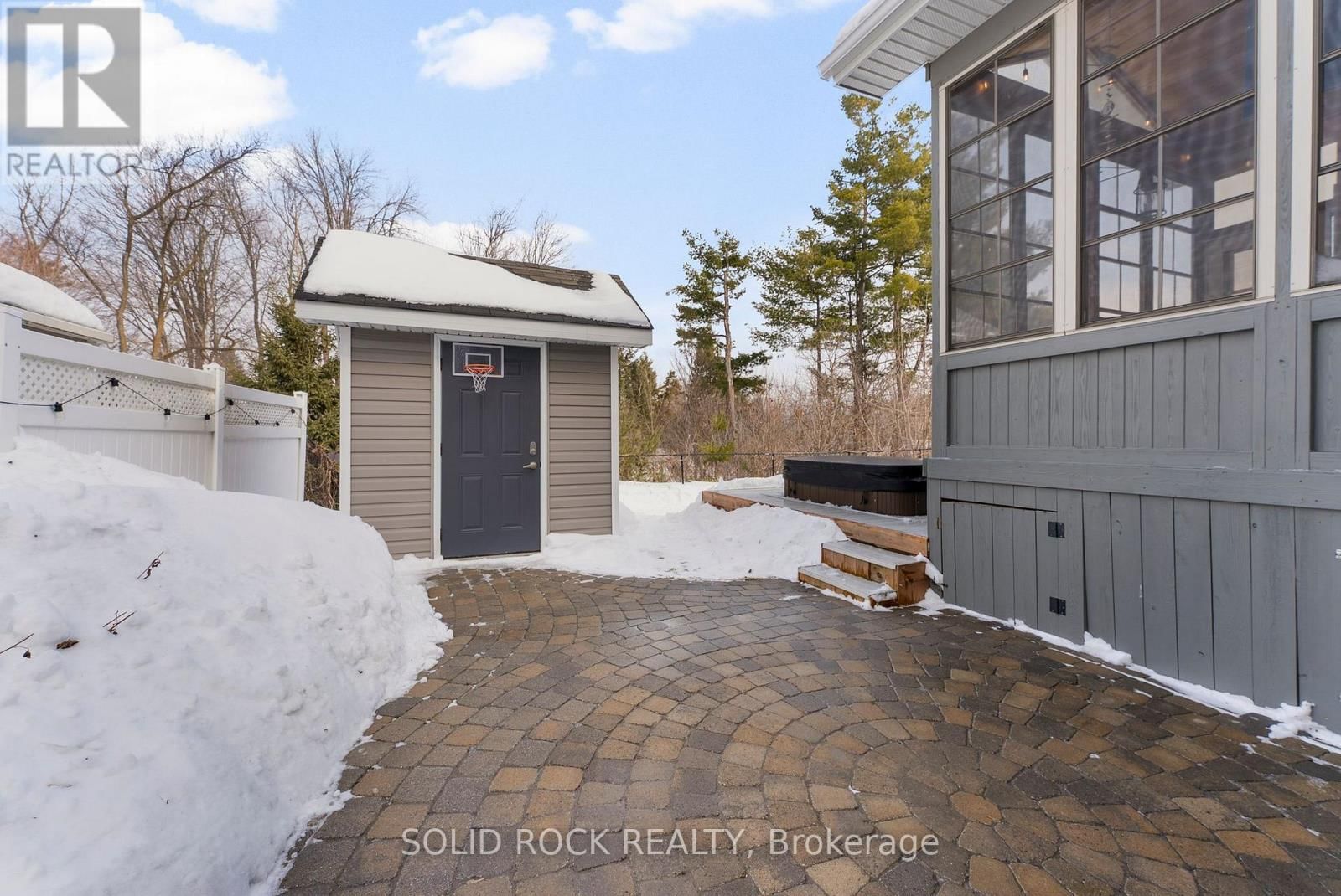 182 ARTHUR STREET Image 45