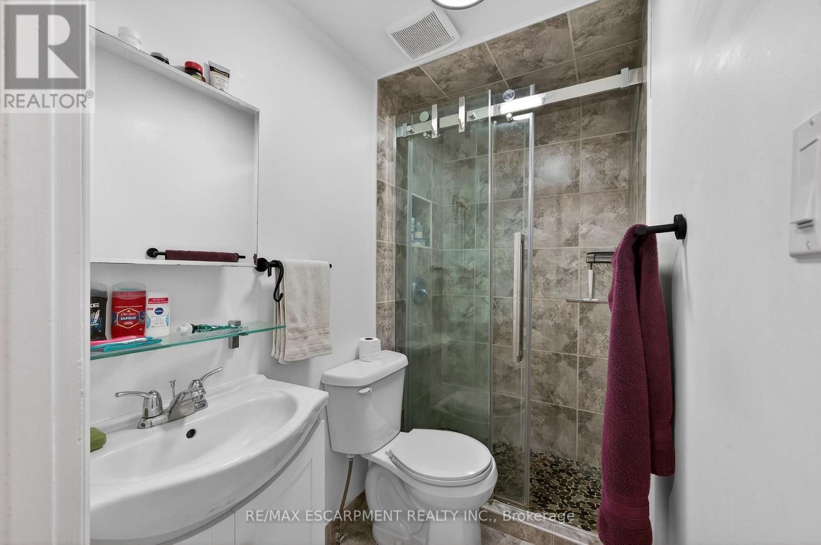 33 HOMEWOOD AVENUE Image 27