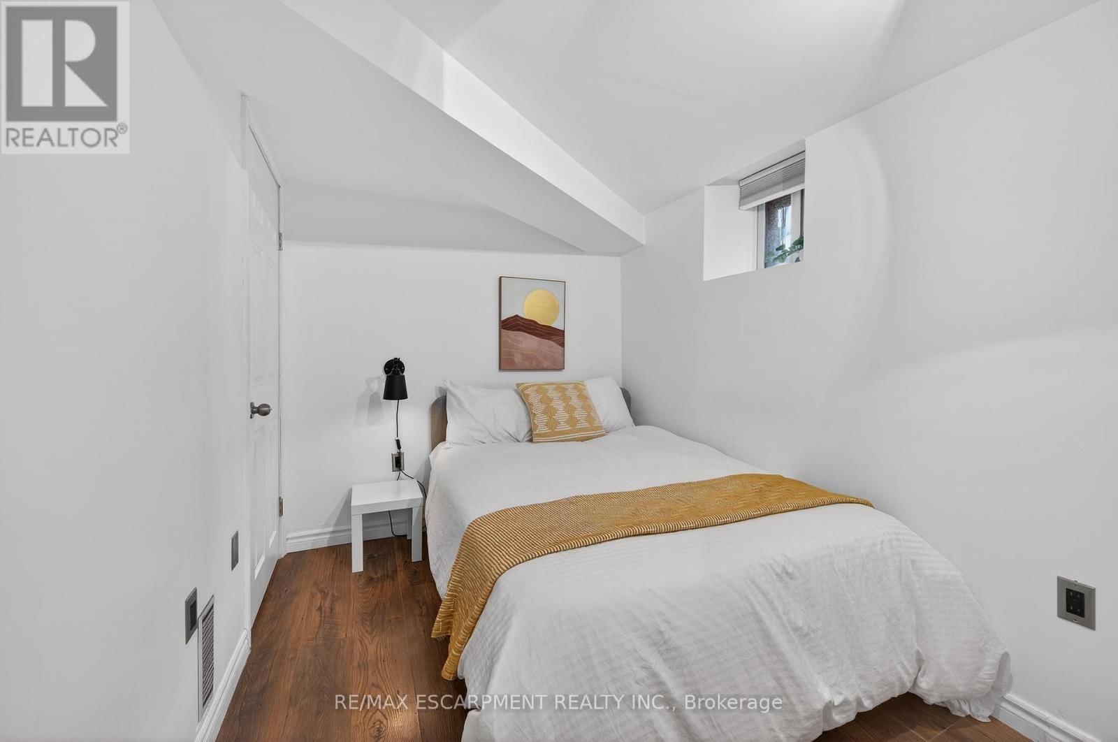 33 HOMEWOOD AVENUE Image 35