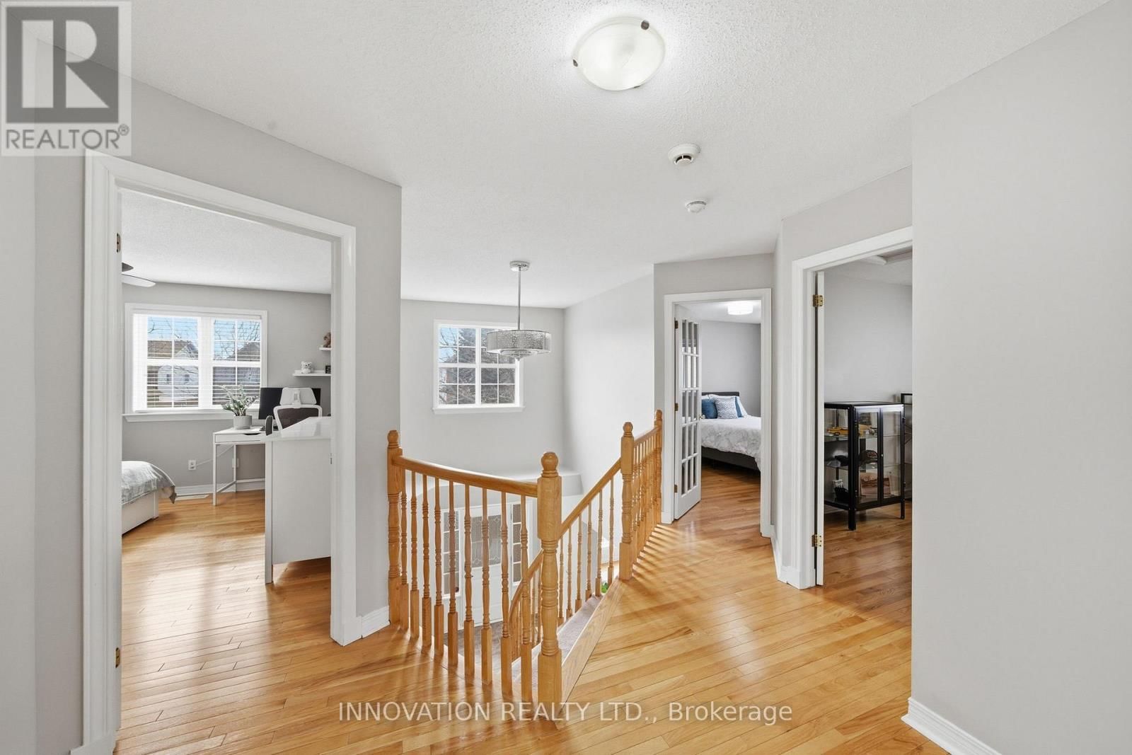 31 GREENHAVEN CRESCENT Image 22