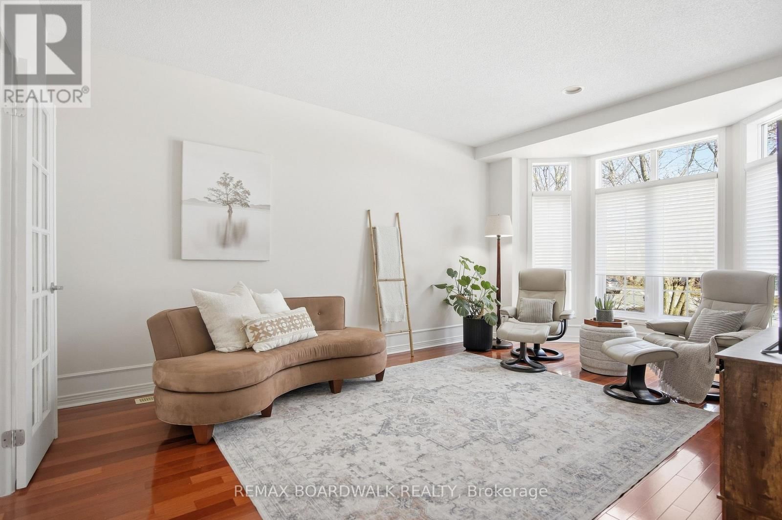 1031 RED SPRUCE STREET Image 6