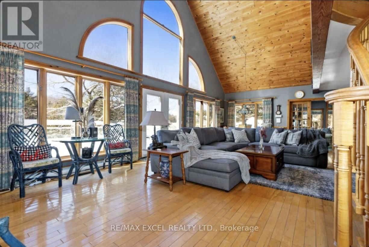 2 - 1205 JOE RIVER ROAD Image 8