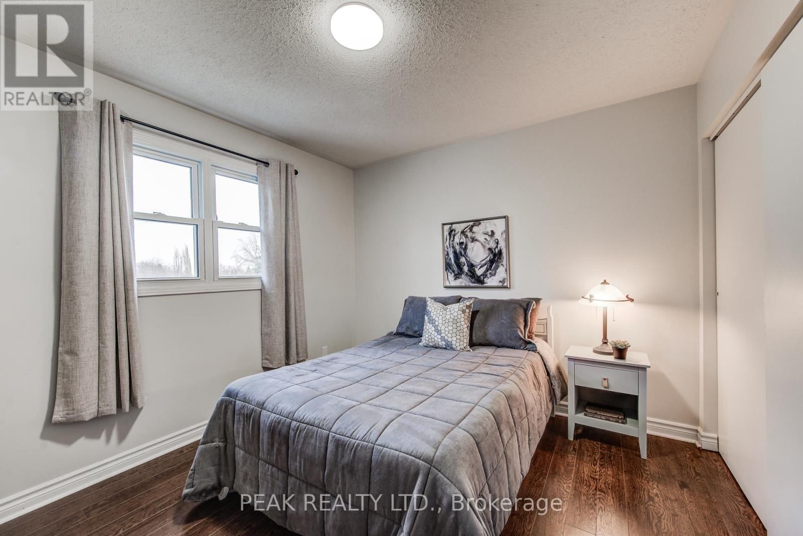 70 KING STREET Image 40