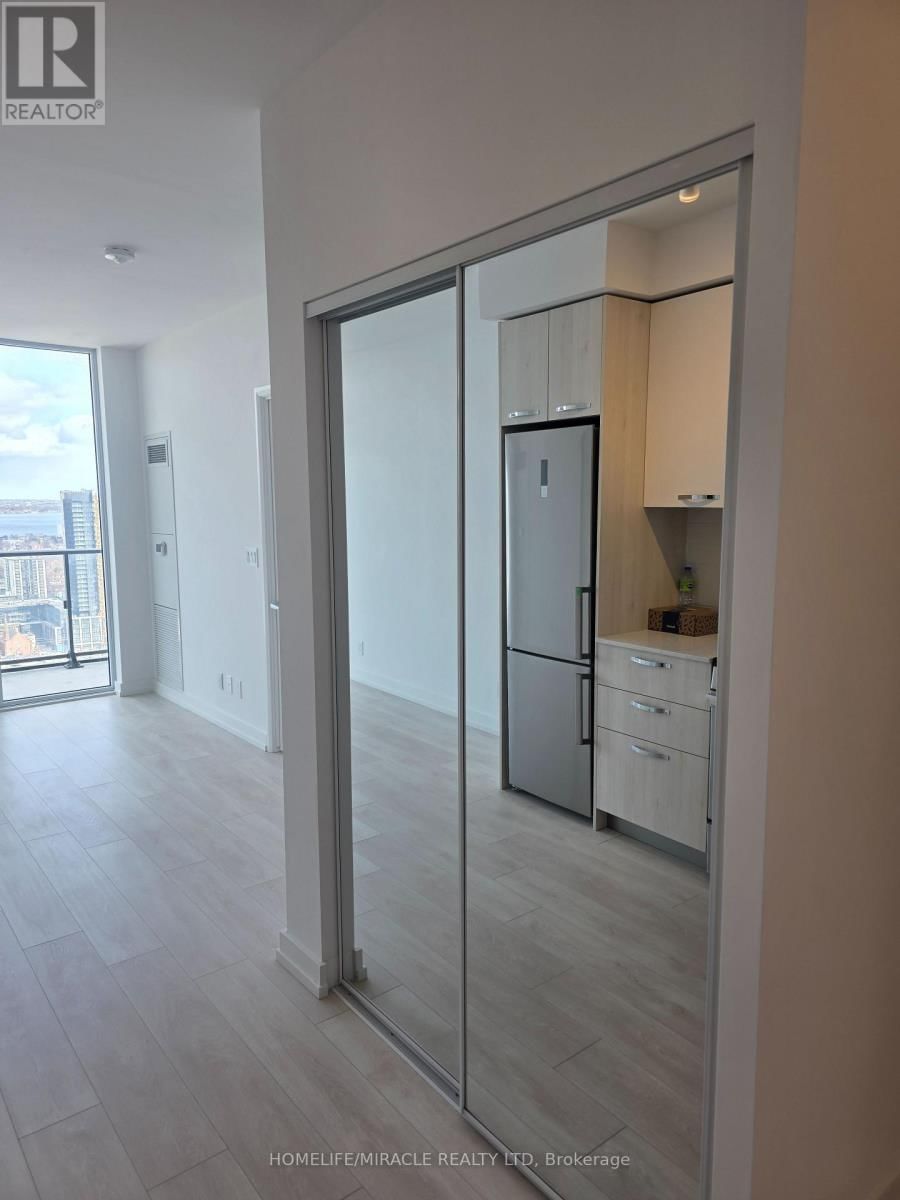 3004 - 75 JAMES STREET SOUTH Image 11