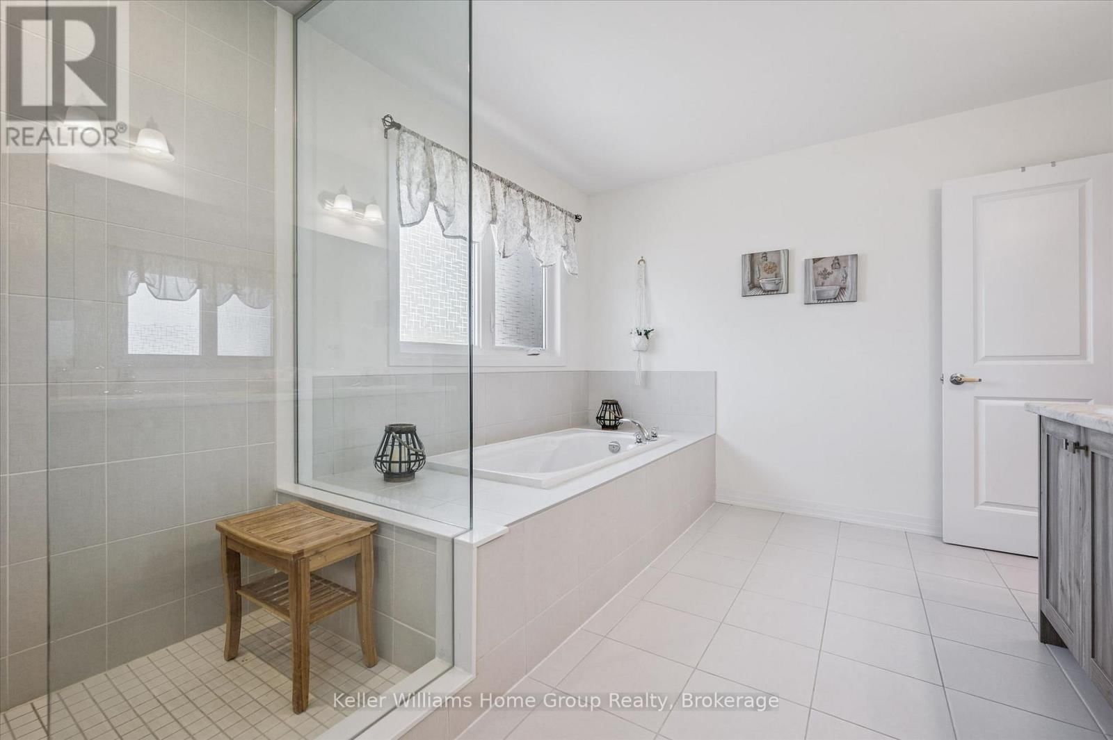 160 RAFTIS STREET Image 41