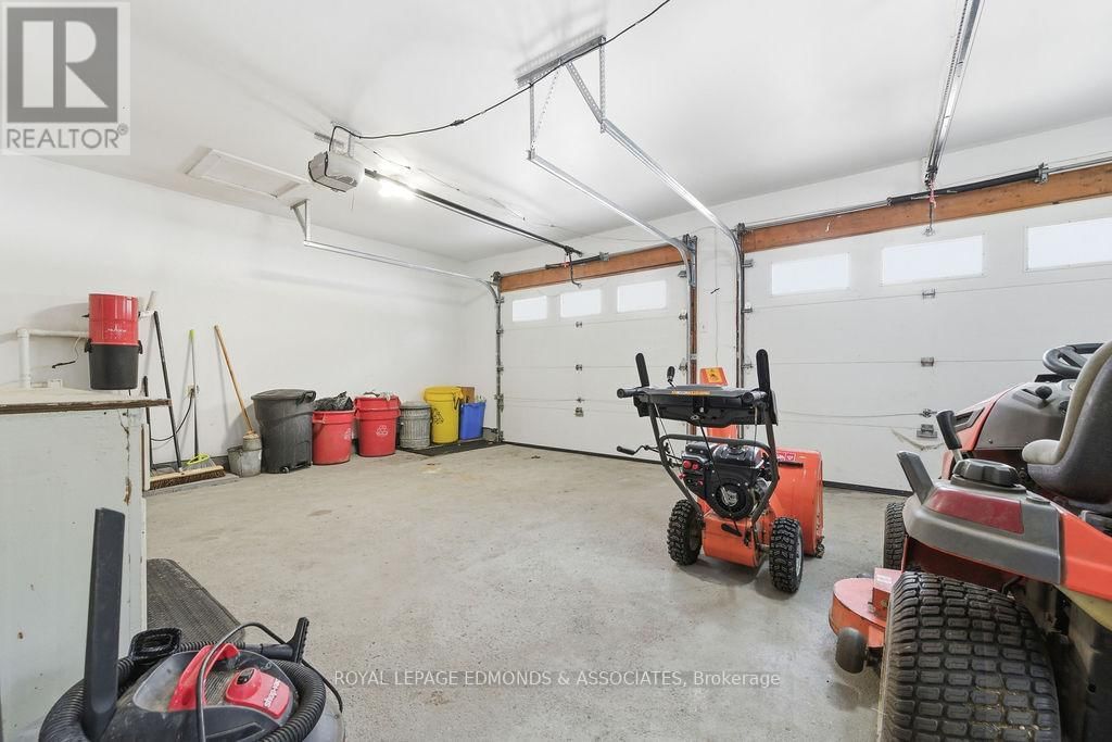 15 MCKAY STREET Image 42