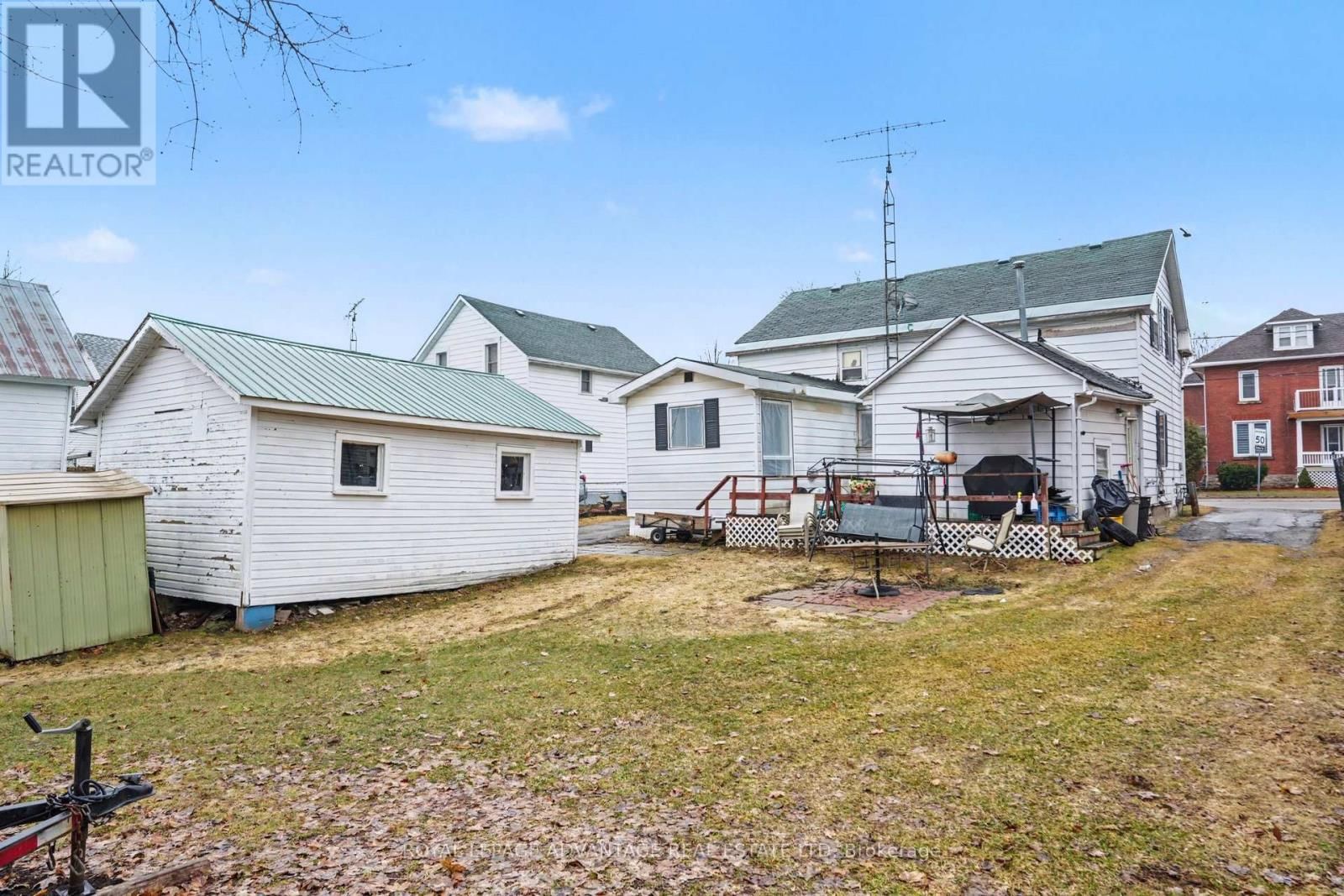 9 -11 JASPER AVENUE Image 17