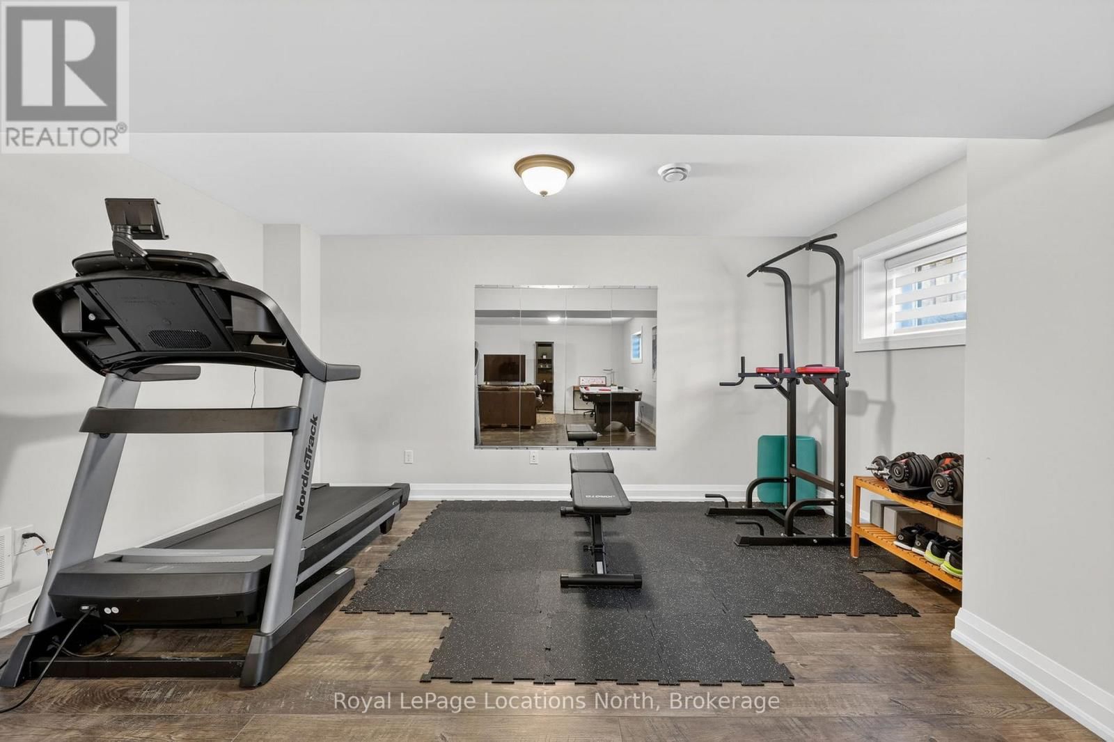 205 YELLOW BIRCH CRESCENT Image 41