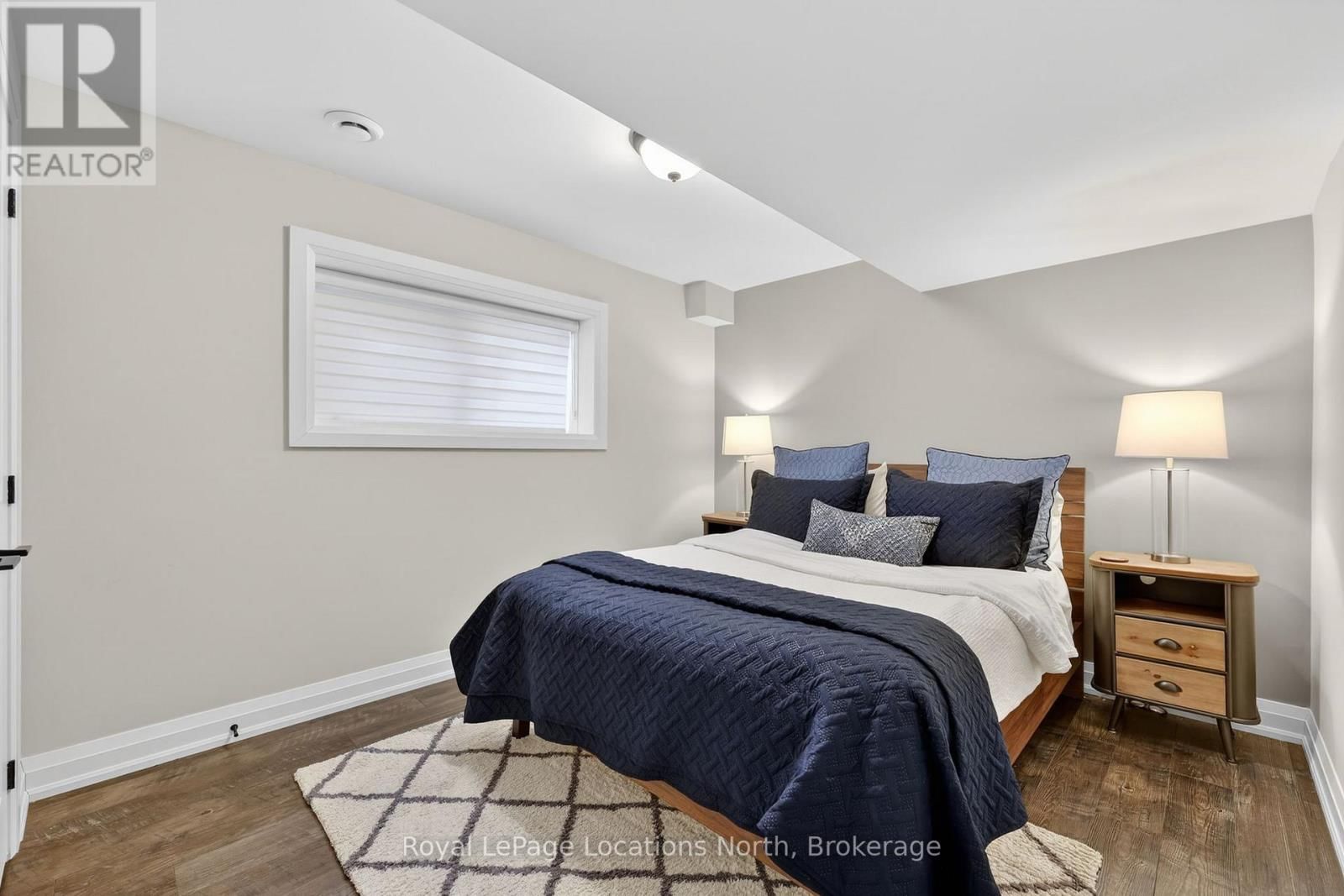 205 YELLOW BIRCH CRESCENT Image 42