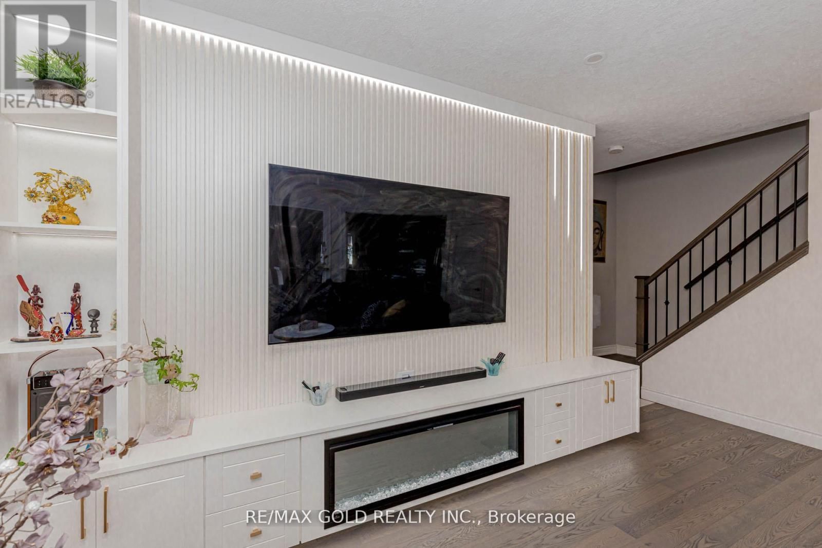 240 BIRKINSHAW ROAD Image 11